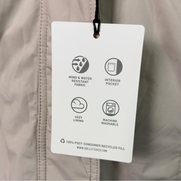 Hollister Fur Lined Parka NWT Faux Fur Lined in Tan - Picture 6 of 7